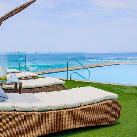 Hotel Gavina Costa Mar Iquique Exterior foto The pool at the rooftop
