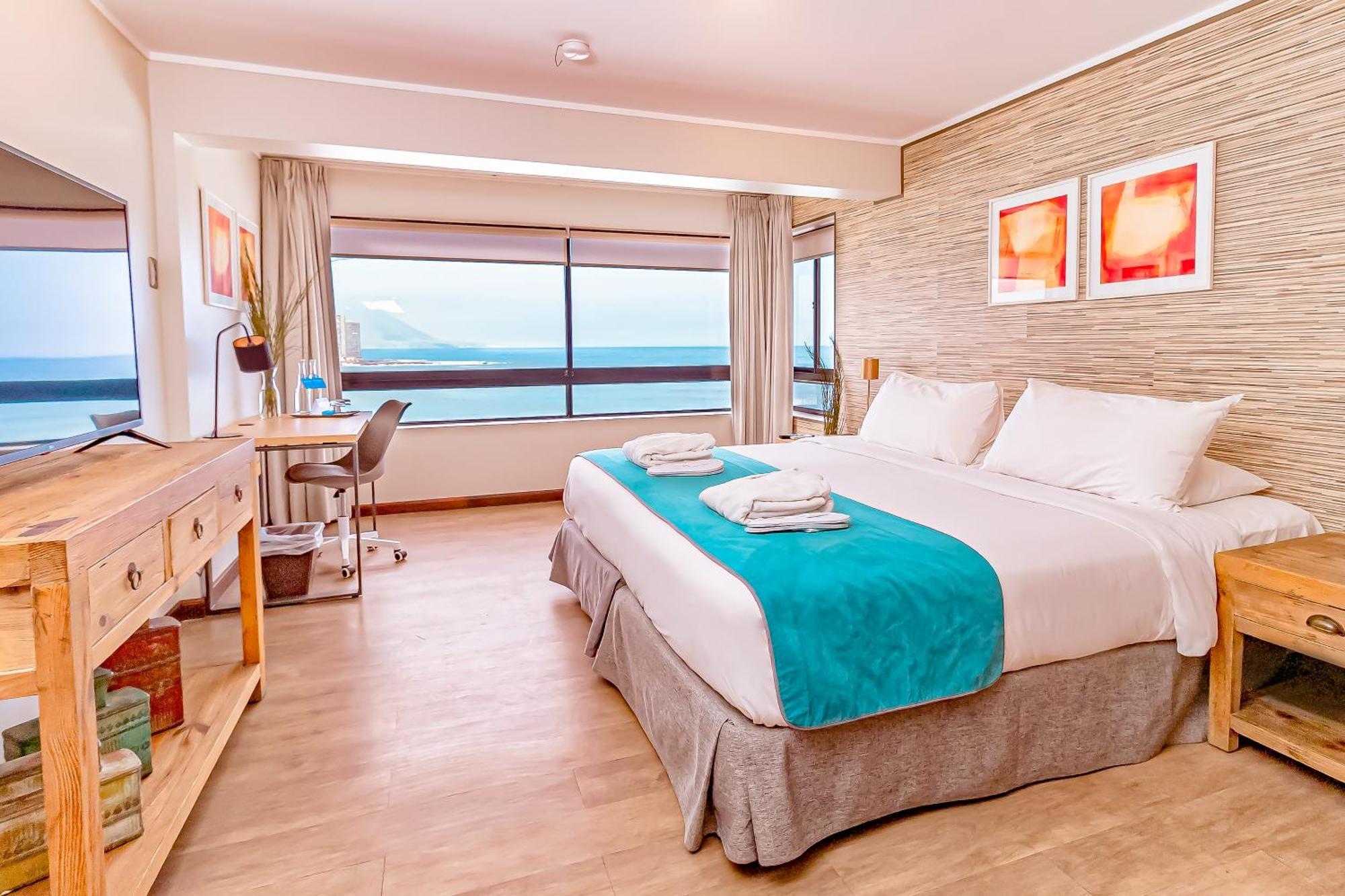 Hotel Gavina Costa Mar Iquique Exterior foto A room at the hotel